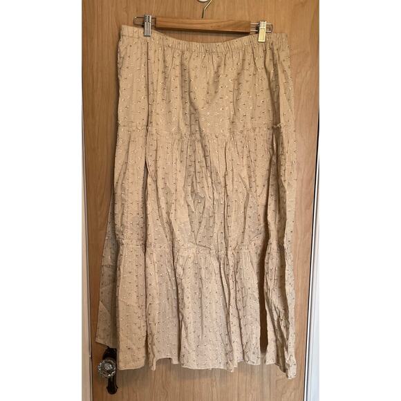 Classic Elements Dresses & Skirts - Vintage Tiered Tan Maxi Skirt Embroidered Floral XL